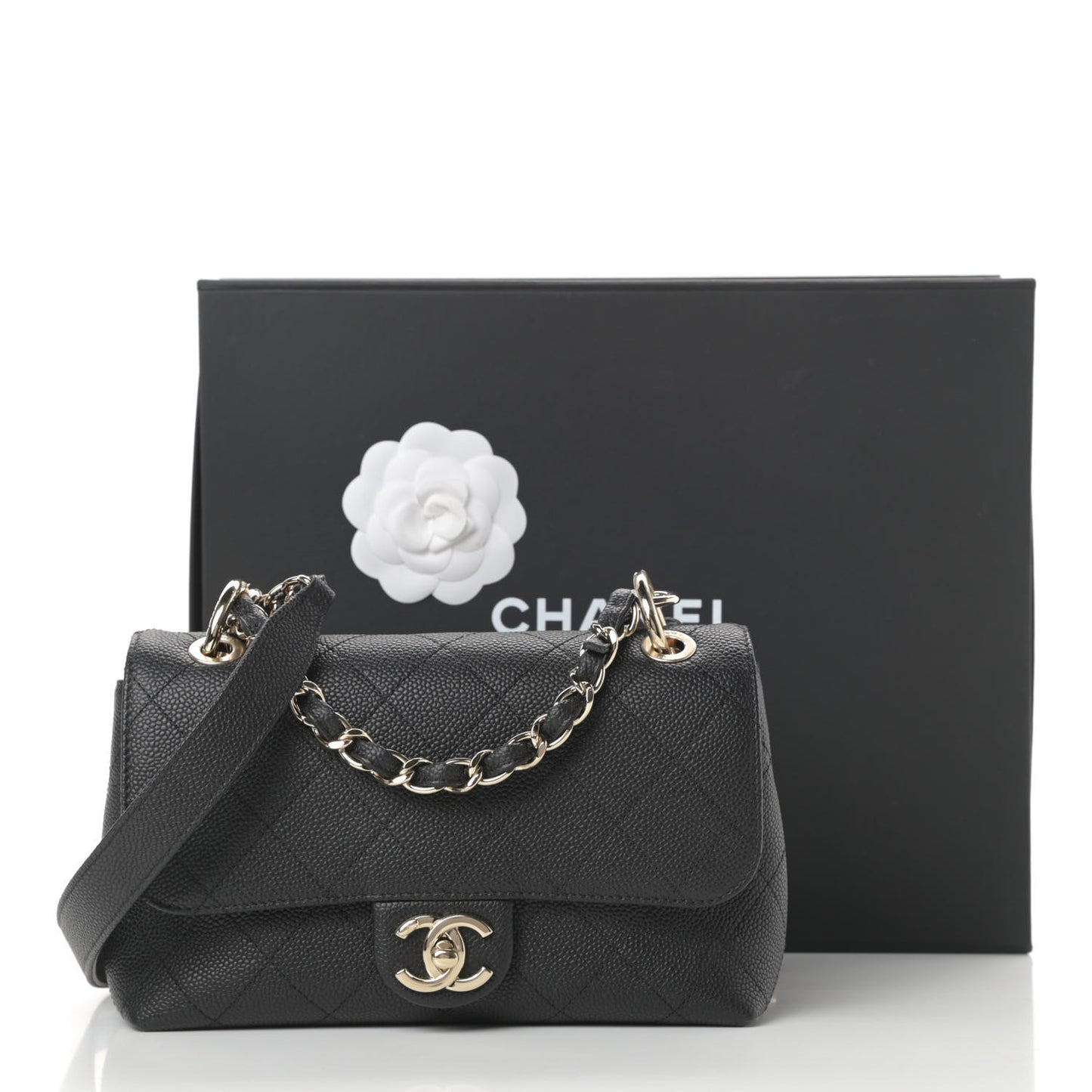 Caviar Quilted Small City Walk Flap Black