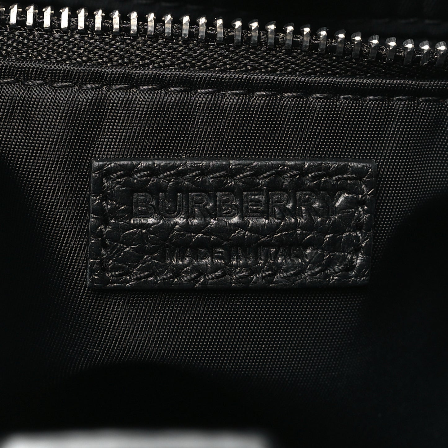 London Grainy Calfskin Small Lorne Bucket Crossbody Black