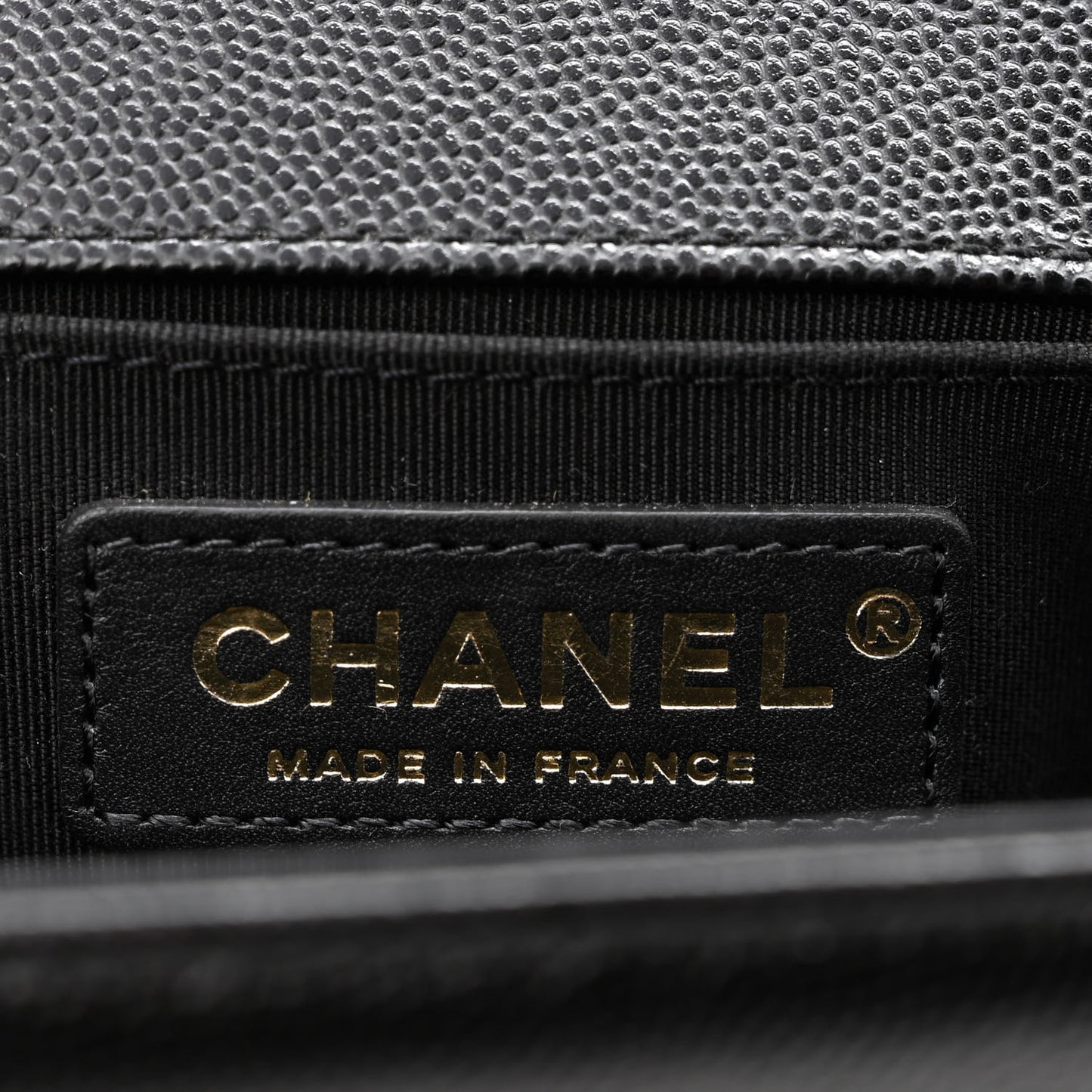 Caviar Quilted Medium Boy Flap Black