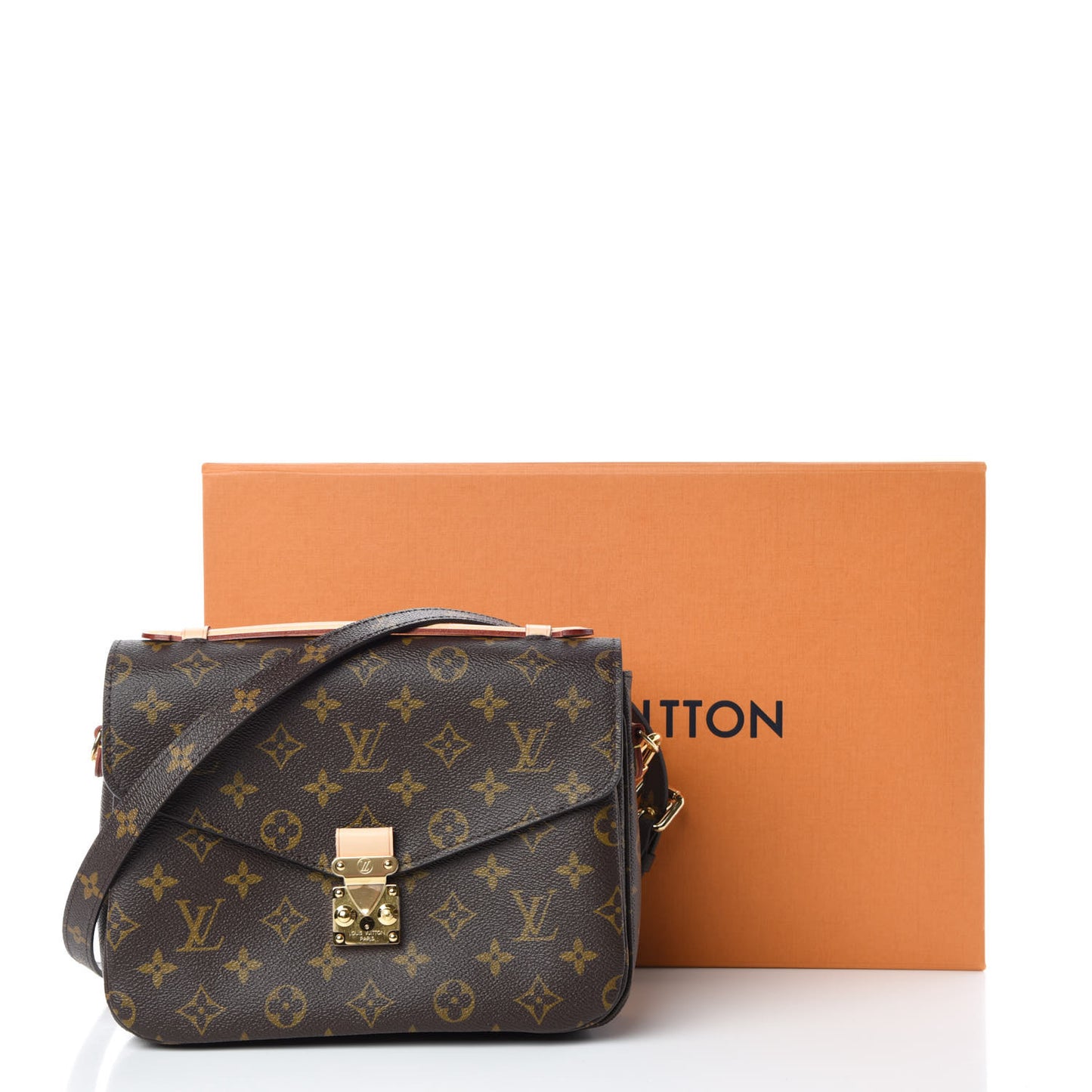 Monogram Pochette Metis