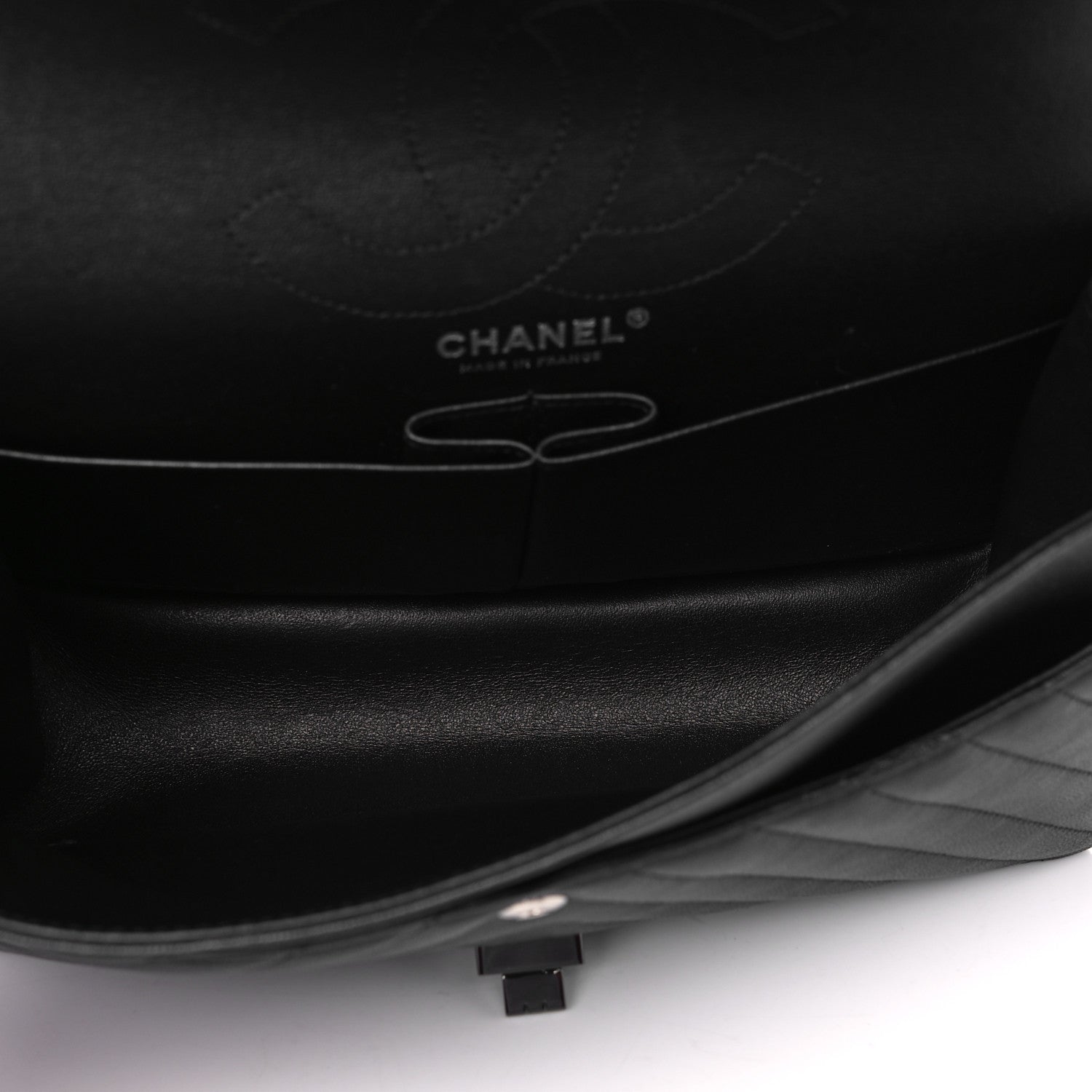 Chanel Sheepskin Chevron Quilted 2.55 Reissue 226 Flap So Black 4 of 7
