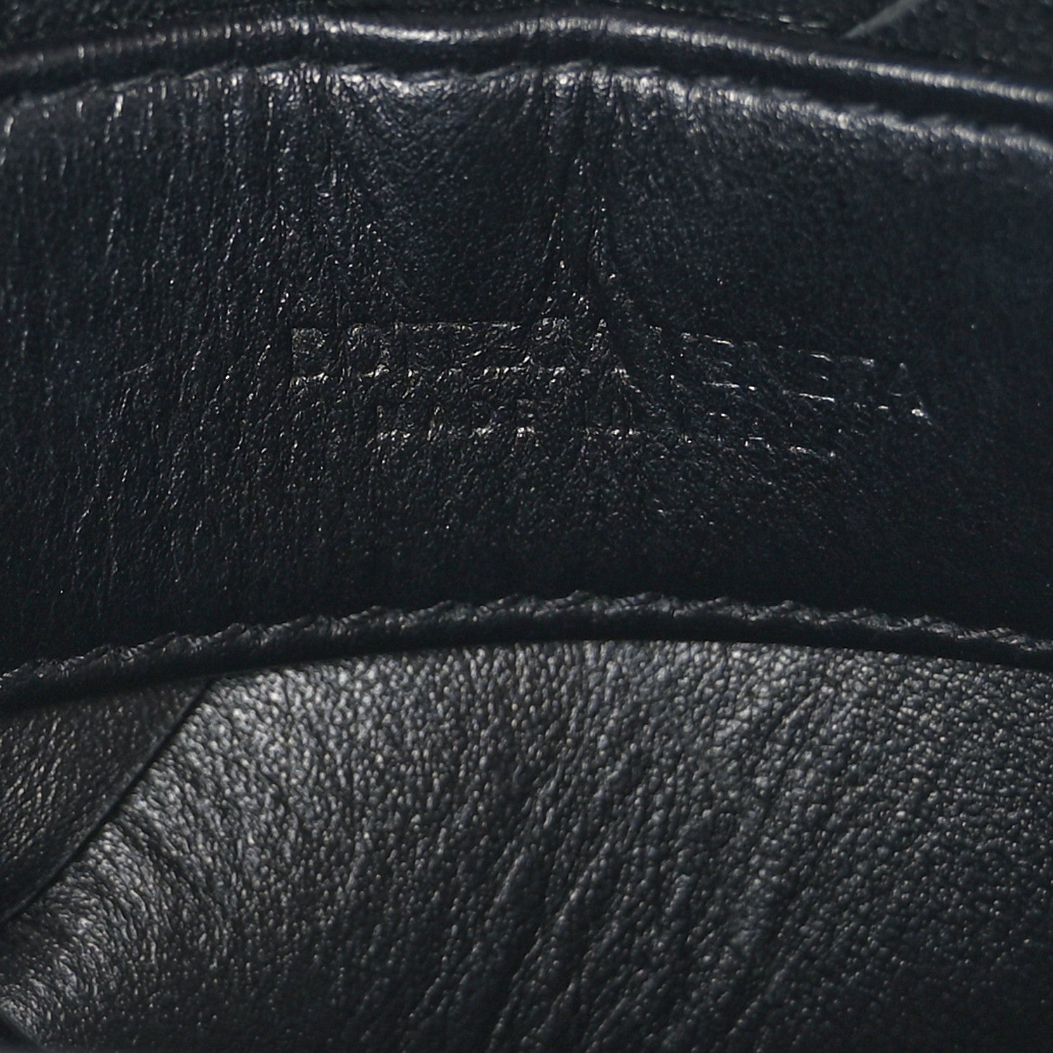 Bottega Veneta Nappa Maxi Intrecciato Clasp Bucket Bag Black 5 of 7