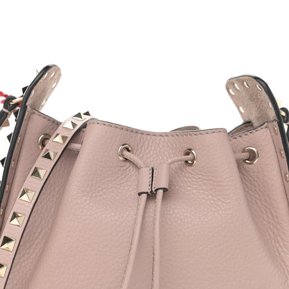 Valentino Garavani Grained Calfskin Rockstud Bucket Bag Poudre 8 of 14