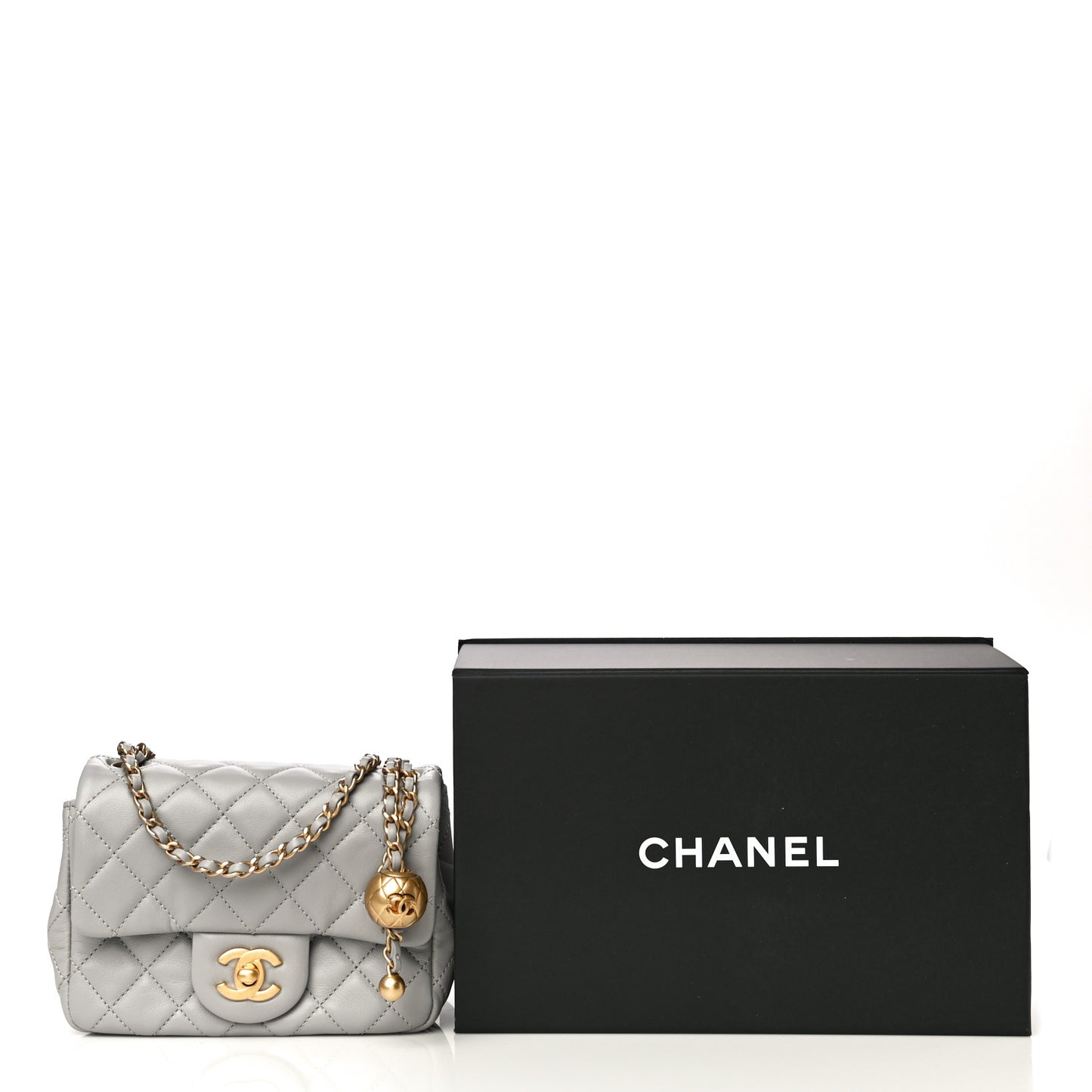 Lambskin Quilted Mini Pearl Crush Flap Light Grey