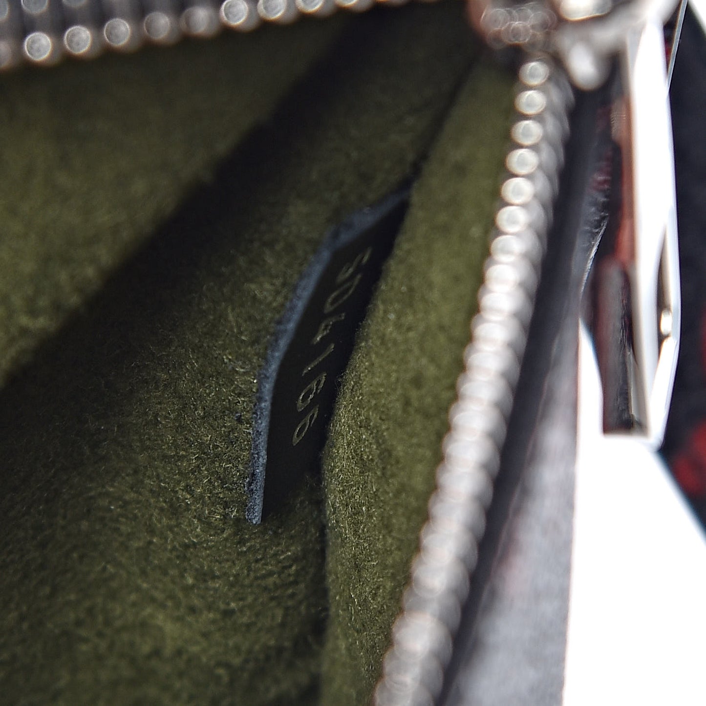 Monogram Infrarouge Pochette Metis