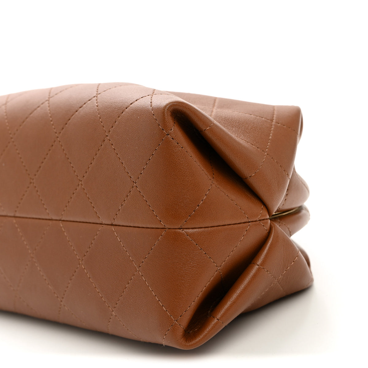 Lambskin Stitched Clutch With Chain Brown