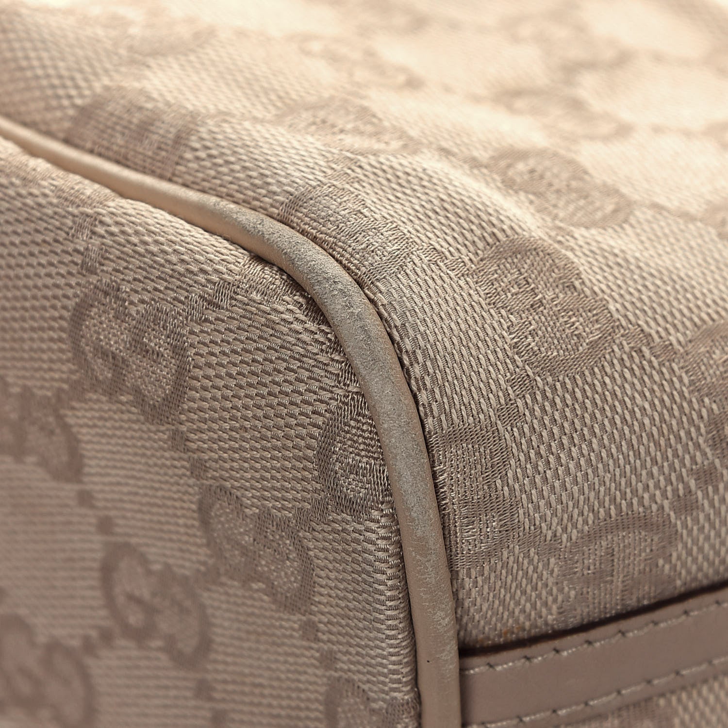 Gucci Monogram Boat Pochette Beige 12 of 17