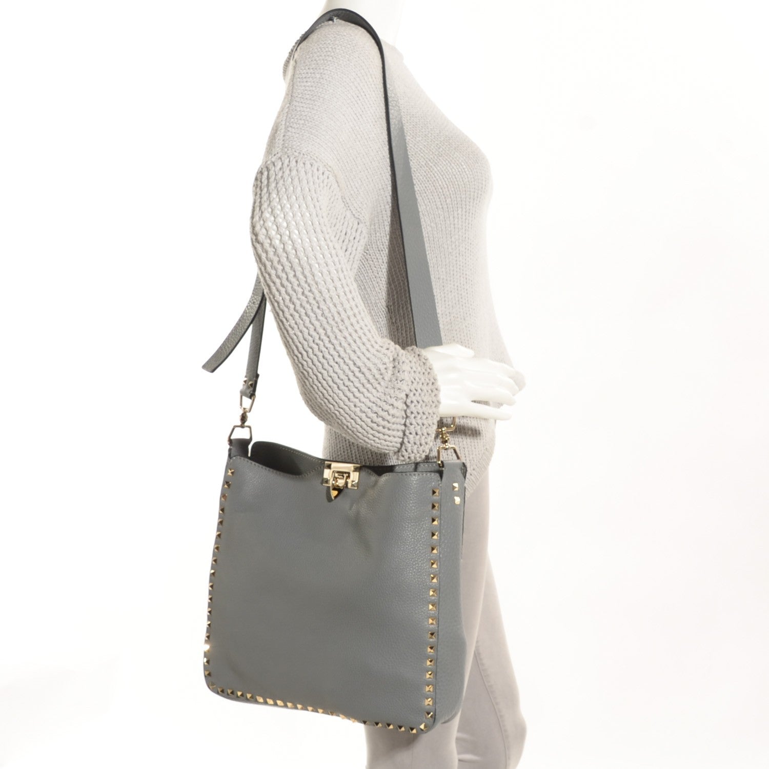 Valentino Garavani Pebbled Calfskin Large Rockstud Flip-Lock Messenger Bag Grigio Perla 2 of 9