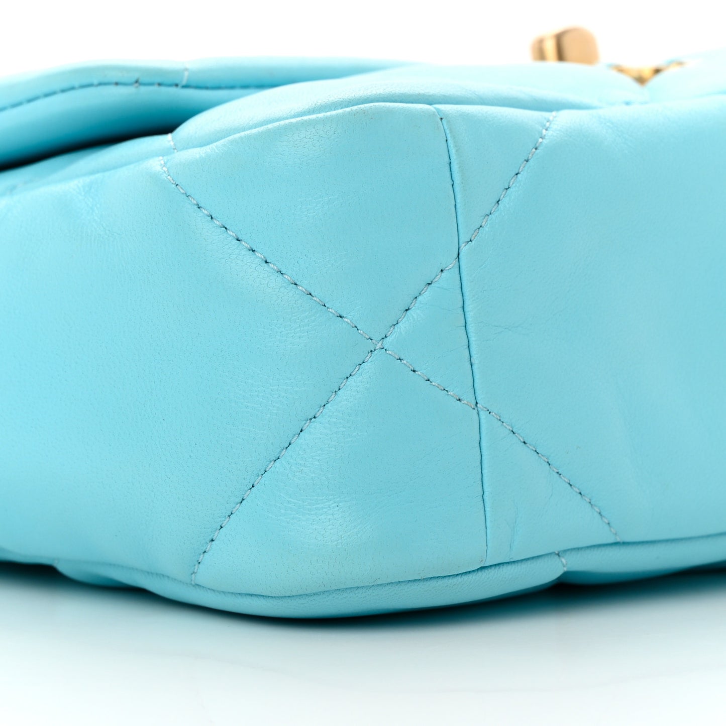 Shiny Lambskin Quilted Medium Chanel 19 Flap Light Blue