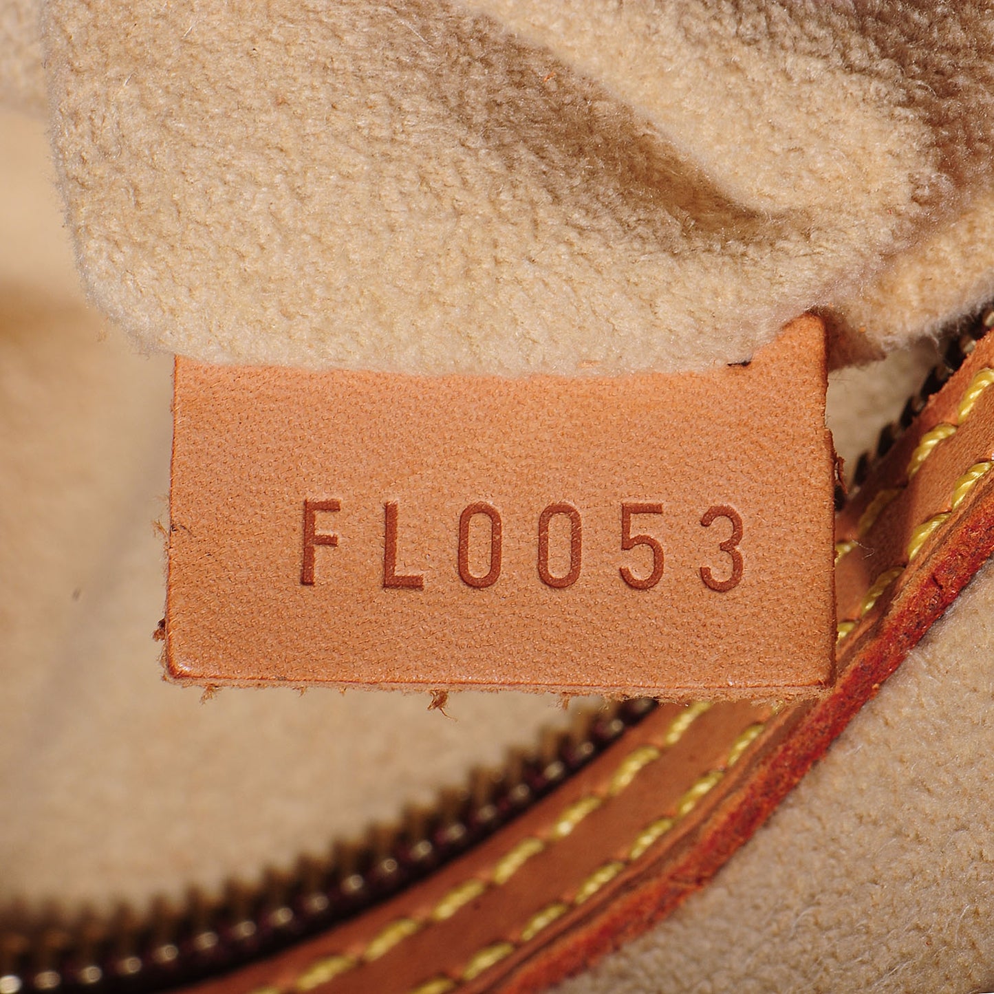 Monogram Looping MM