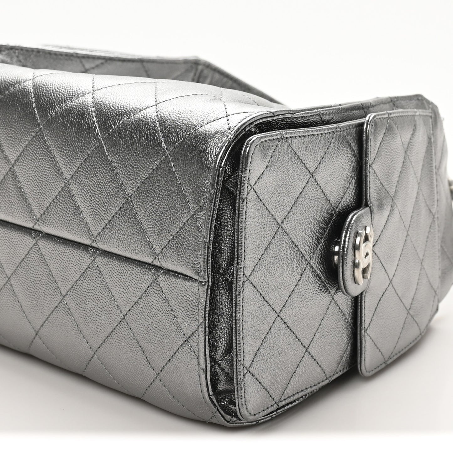 Metallic Caviar Quilted Small Chanel 25 Handbag Anthracite