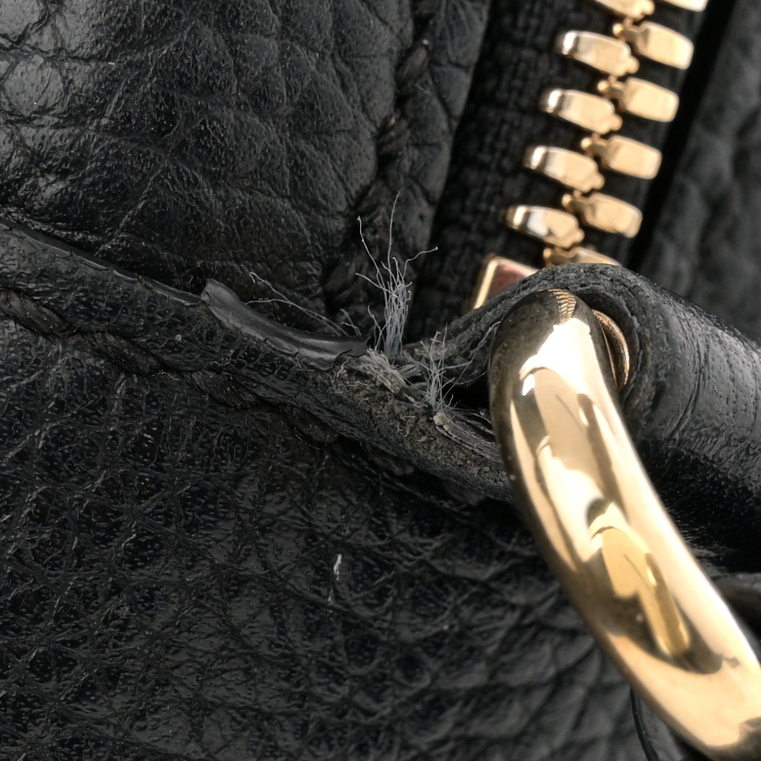 Gucci Pebbled Calfskin Small Soho Disco Bag Black 11 of 15