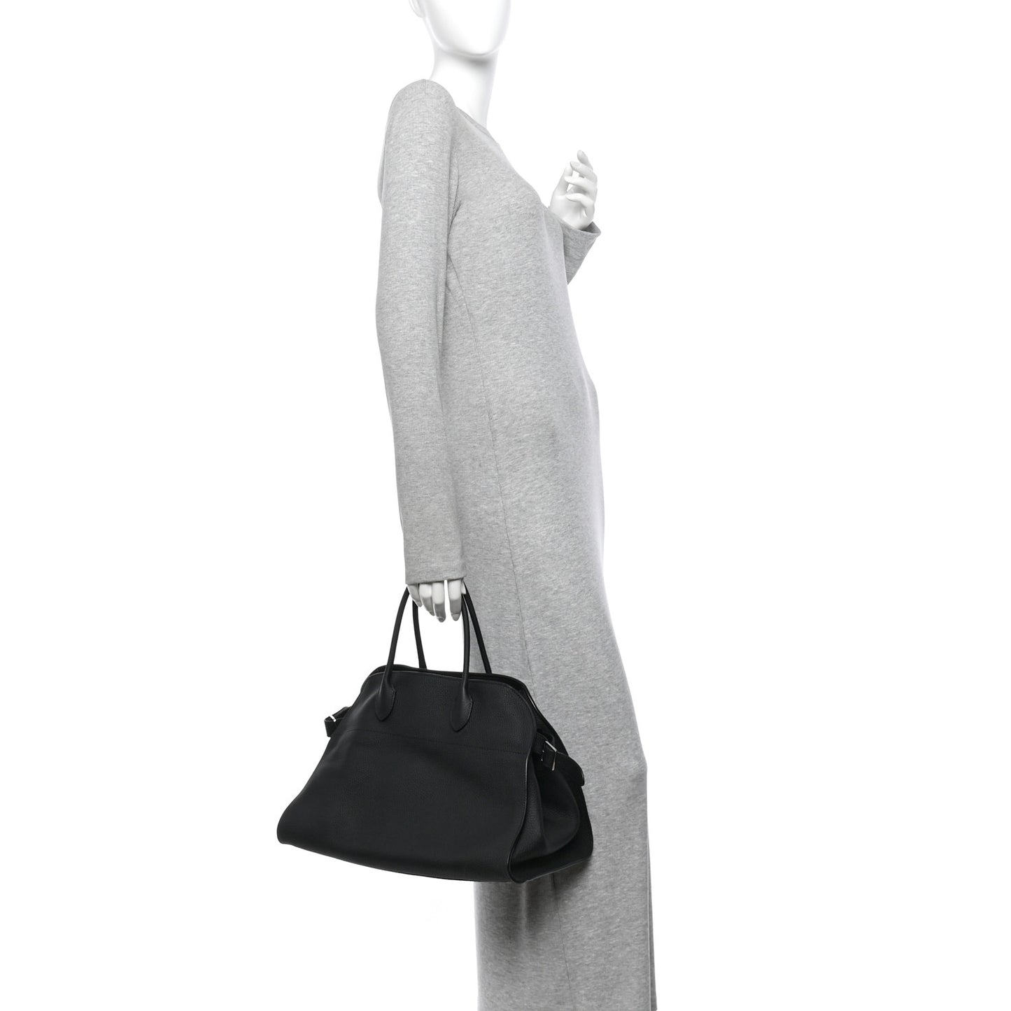 Matte Grained Calfskin Soft Margaux 15 Black