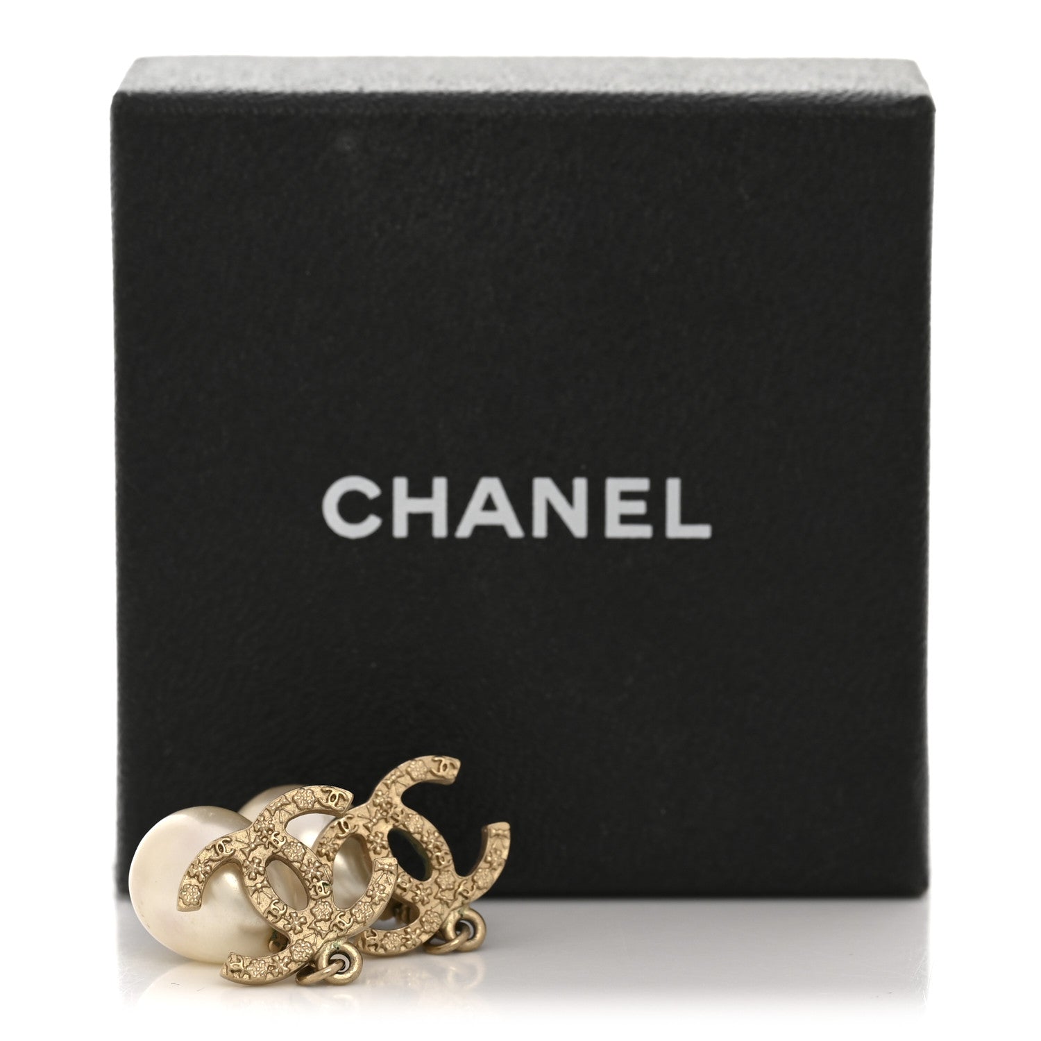 Chanel Pearl CC Drop Earrings Light Gold 6 of 6
