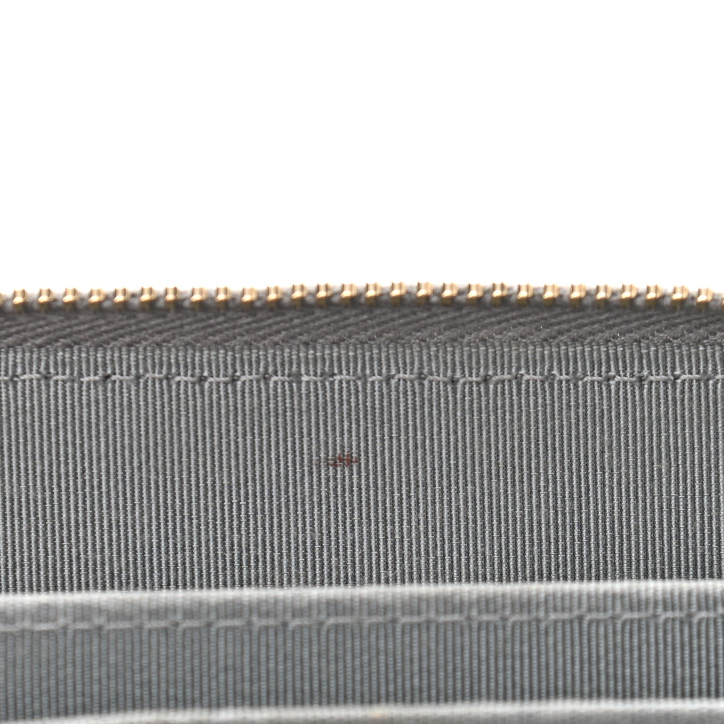 Caviar Quilted Zip Coin Purse Grey