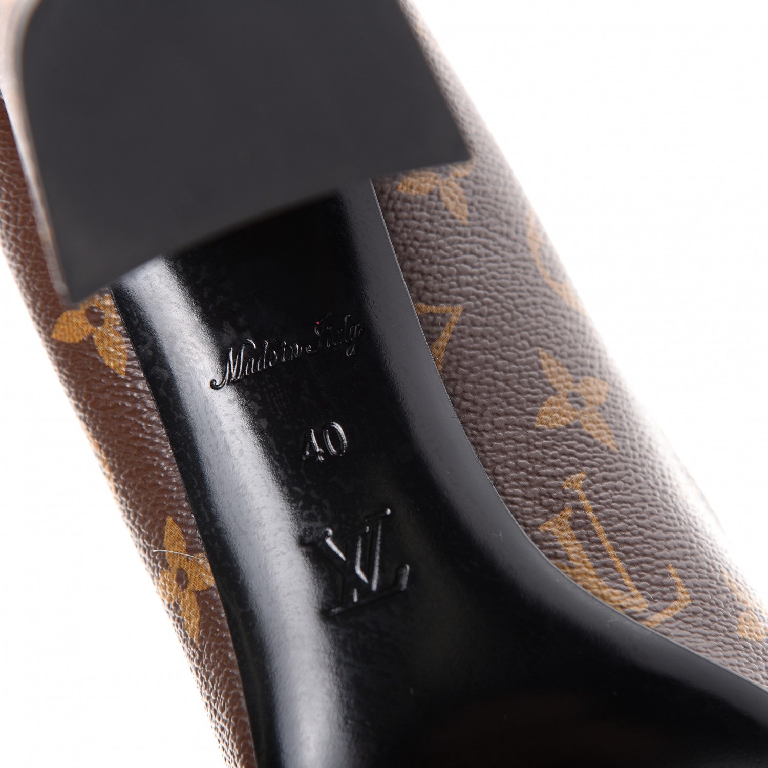Louis Vuitton Monogram Madeleine Pumps 40 9 of 11