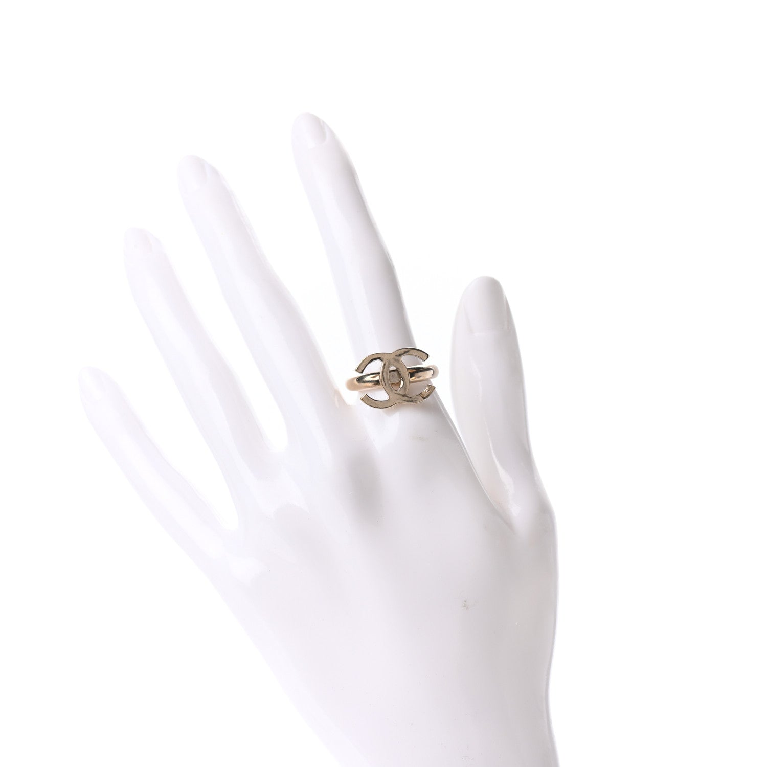 Chanel CC Ring 7 Gold 2 of 4