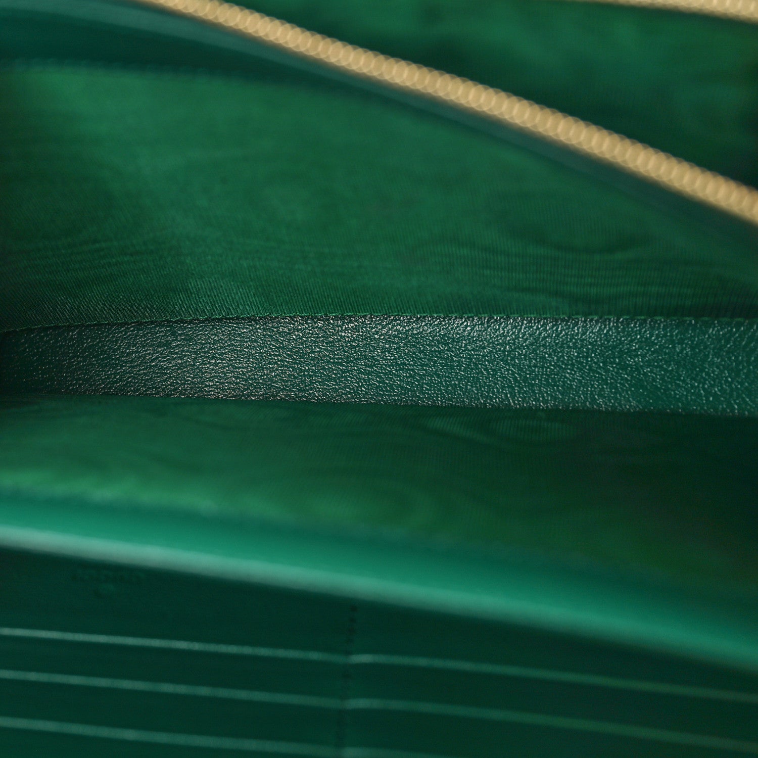 Gucci Azalea Calfskin Enamel Matelasse Diagonal Torchon GG Marmont Chain Wallet New Shamrock Emerald 5 of 10