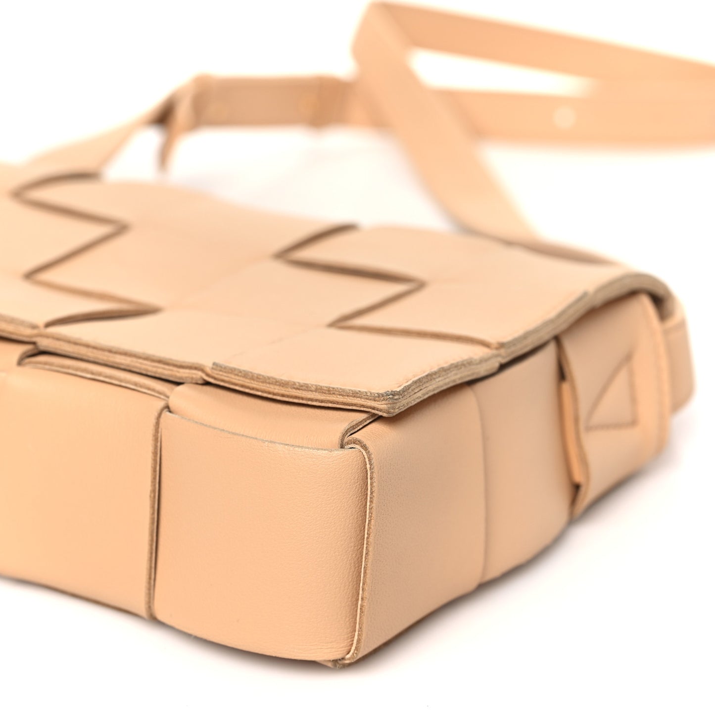 Lambskin Maxi Intrecciato Cassette Crossbody Bag Porridge