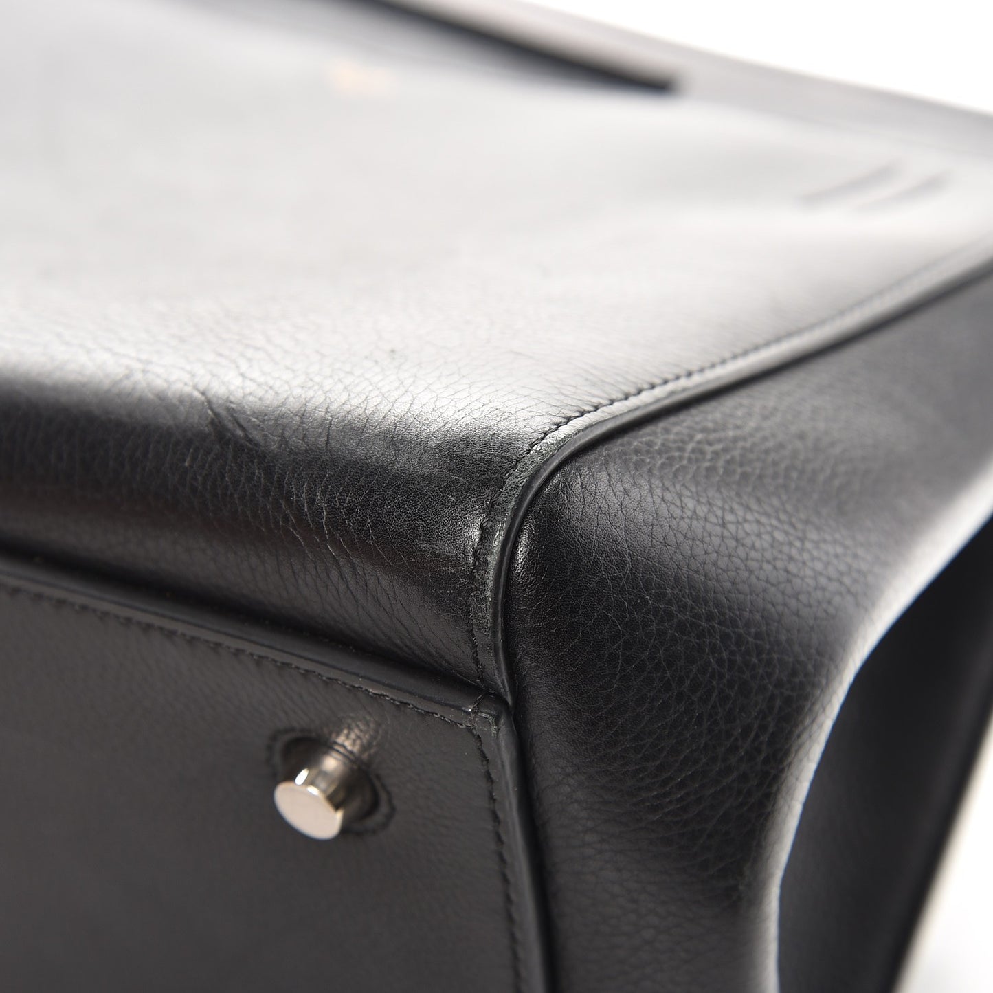 Supple Calfskin Medium Edge Shoulder Bag Black