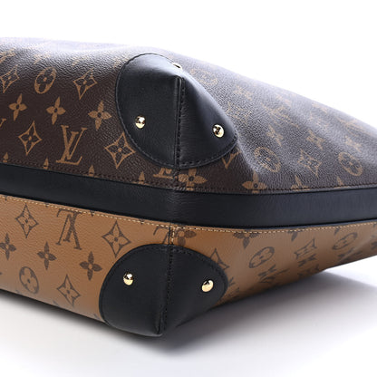Louis Vuitton Reverse Monogram Triangle Softy 9 of 9