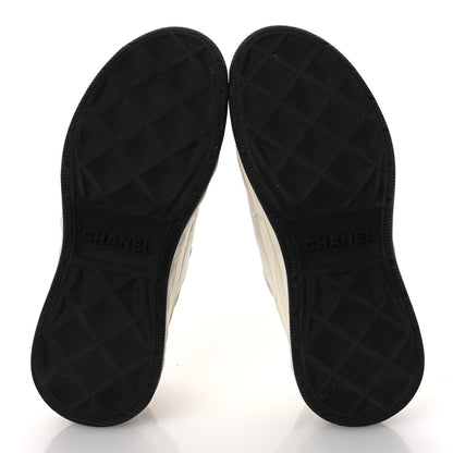 Chanel Velvet Calfskin Mixed Fibers CC Sneakers 36 Ivory Black 7 of 16