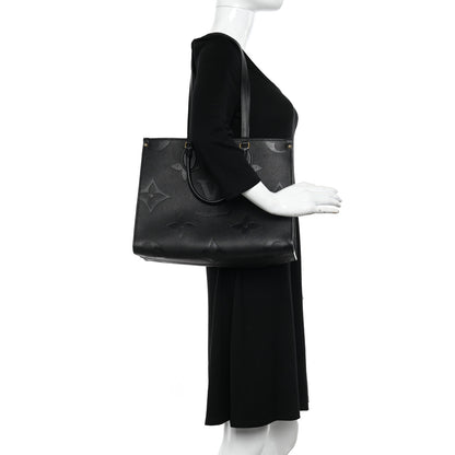 Louis Vuitton Empreinte Monogram Giant Onthego MM Black 2 of 9