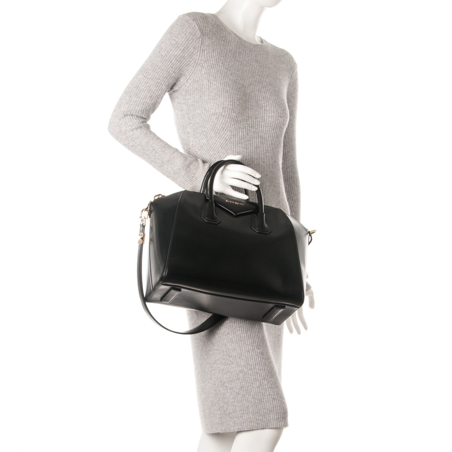 Givenchy Shiny Lord Calfskin Medium Antigona Black 3 of 8