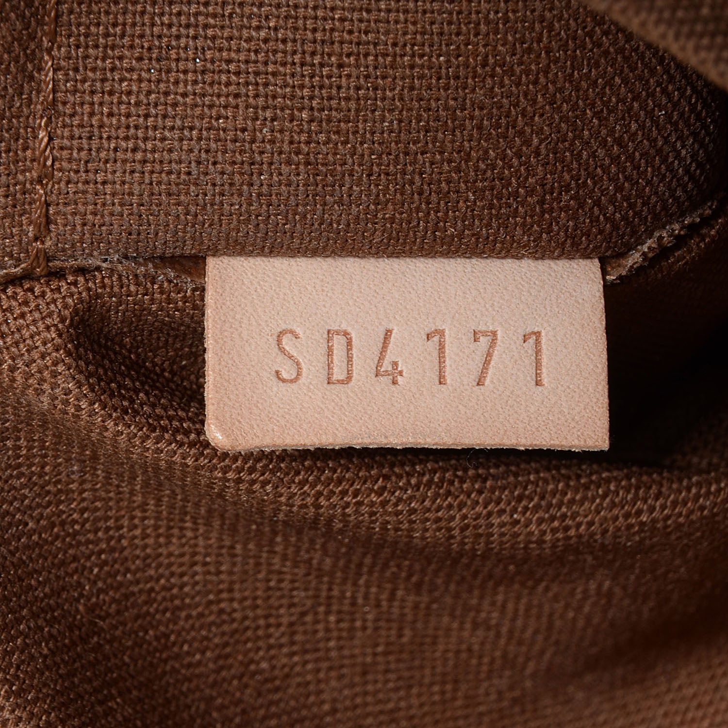 Louis Vuitton Monogram Thames GM 7 of 7