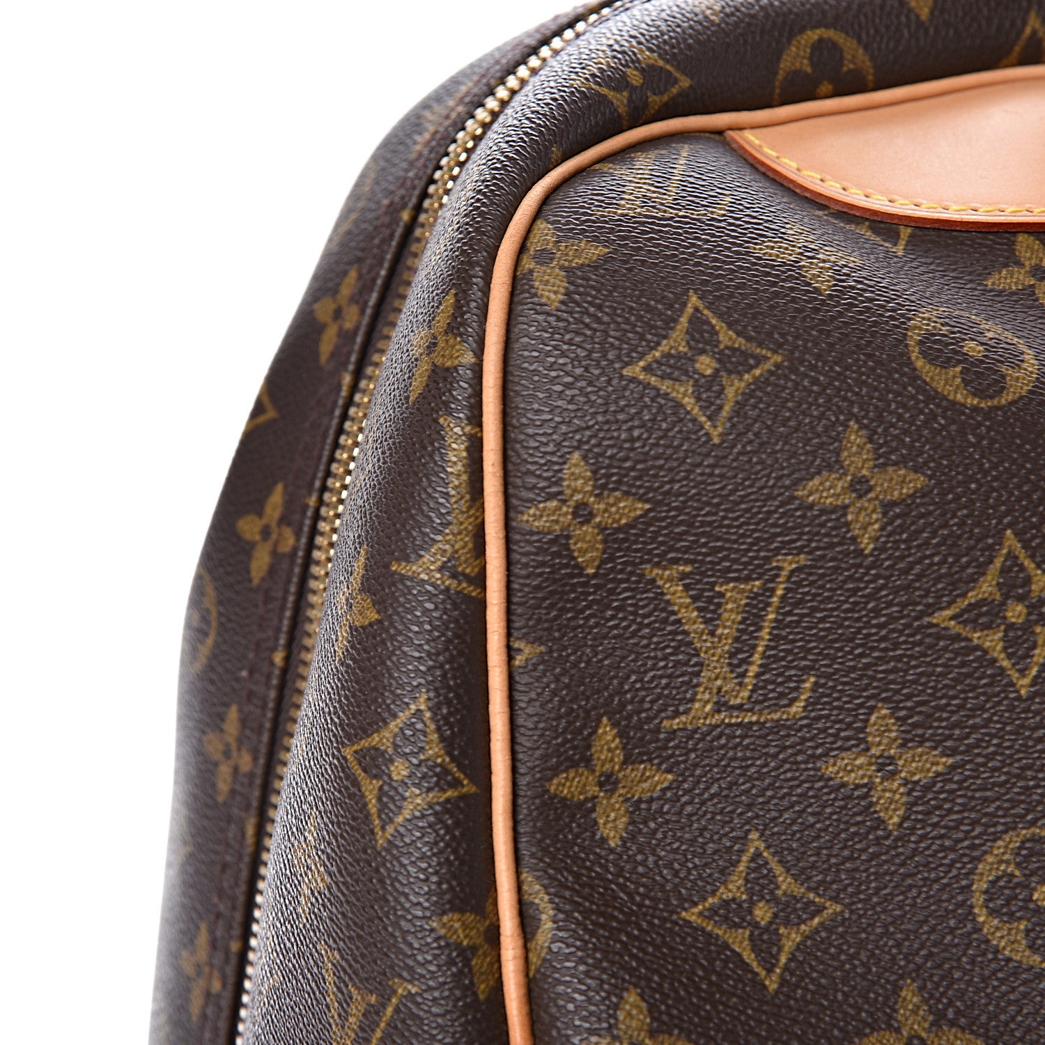 Louis Vuitton Monogram Evasion Sports Bag 9 of 13