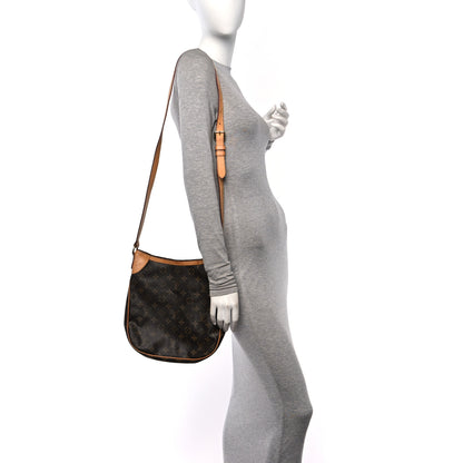 Louis Vuitton Monogram Odeon PM 2 of 12