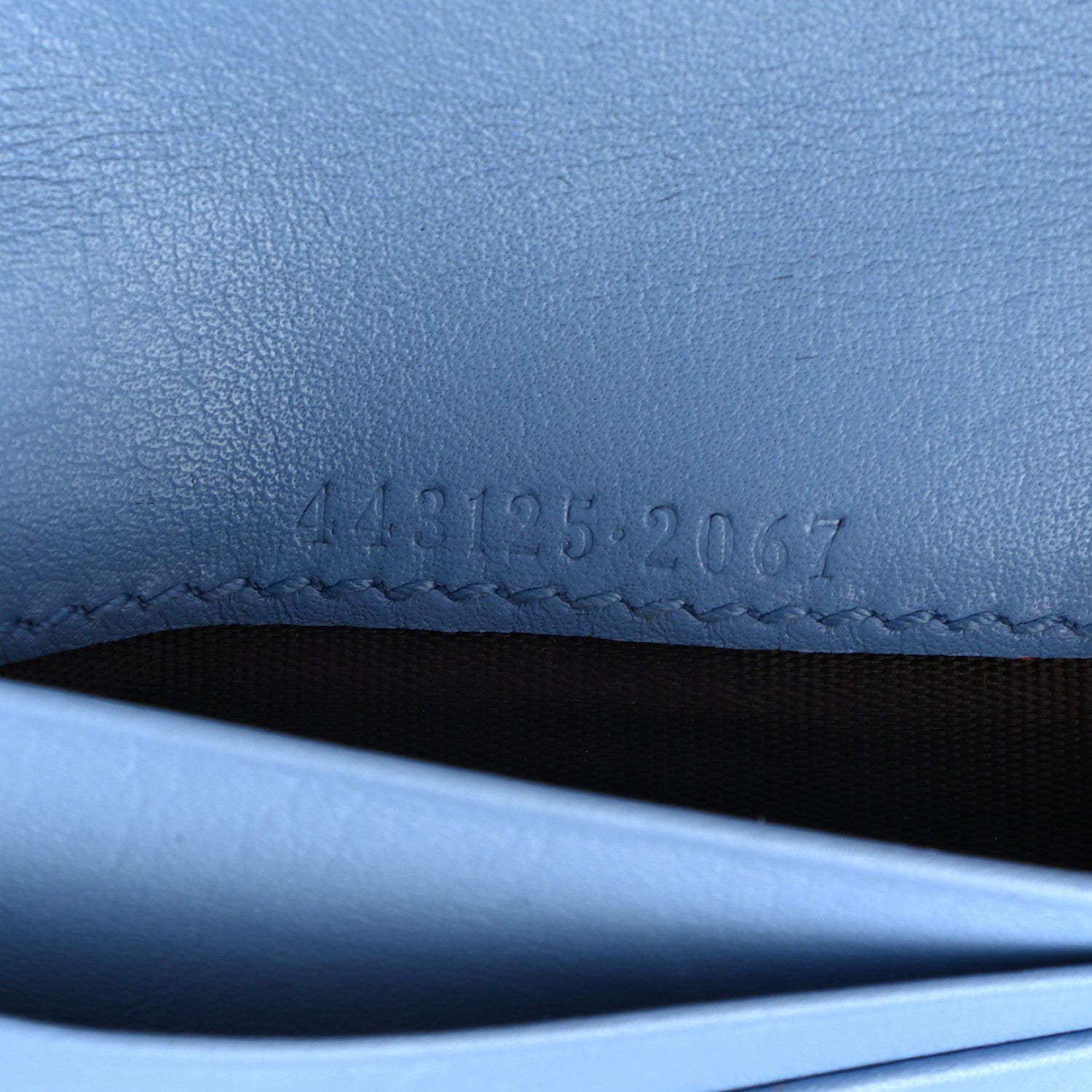 Gucci Calfskin Matelasse GG Marmont Card Case Clear Sky Blue 7 of 11