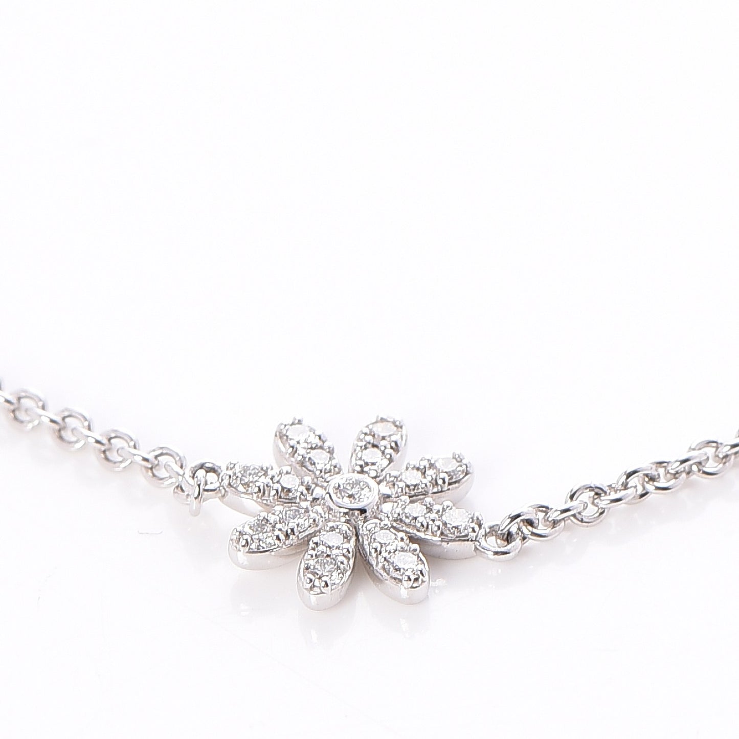 18K White Gold Diamond Enchant Garden Flower Bracelet