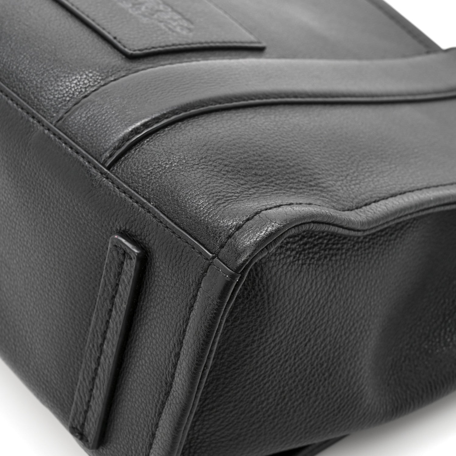 Marc Jacobs Grained Calfskin Medium The Tote Bag Black 11 of 13