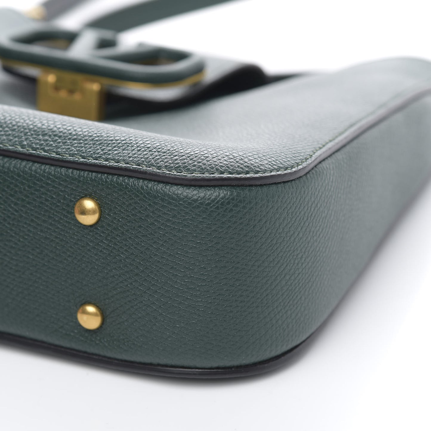 Grainy Calfskin VSling Hobo Bag English Green