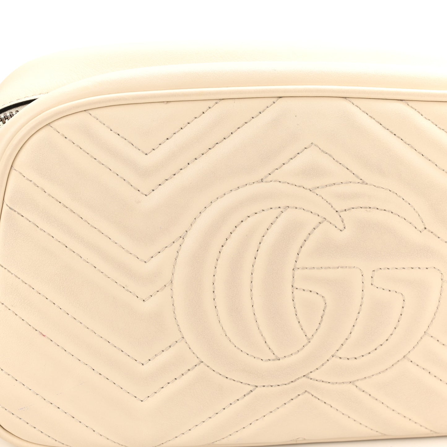 Calfskin Matelasse Small GG Marmont Chain Shoulder Bag White