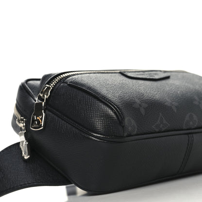 Louis Vuitton Taiga Monogram Outdoor Bumbag Black 8 of 9