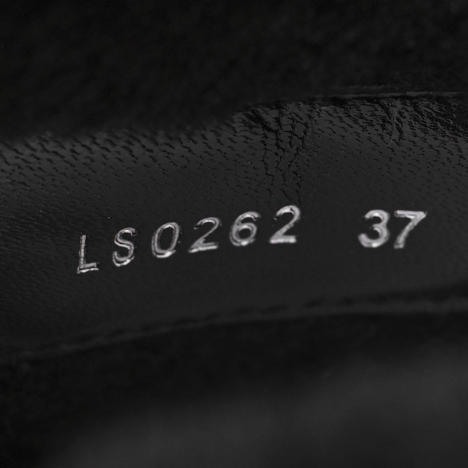 Louis Vuitton Calfskin Shearling Beaubourg Ankle Boots 37 Black 6 of 10