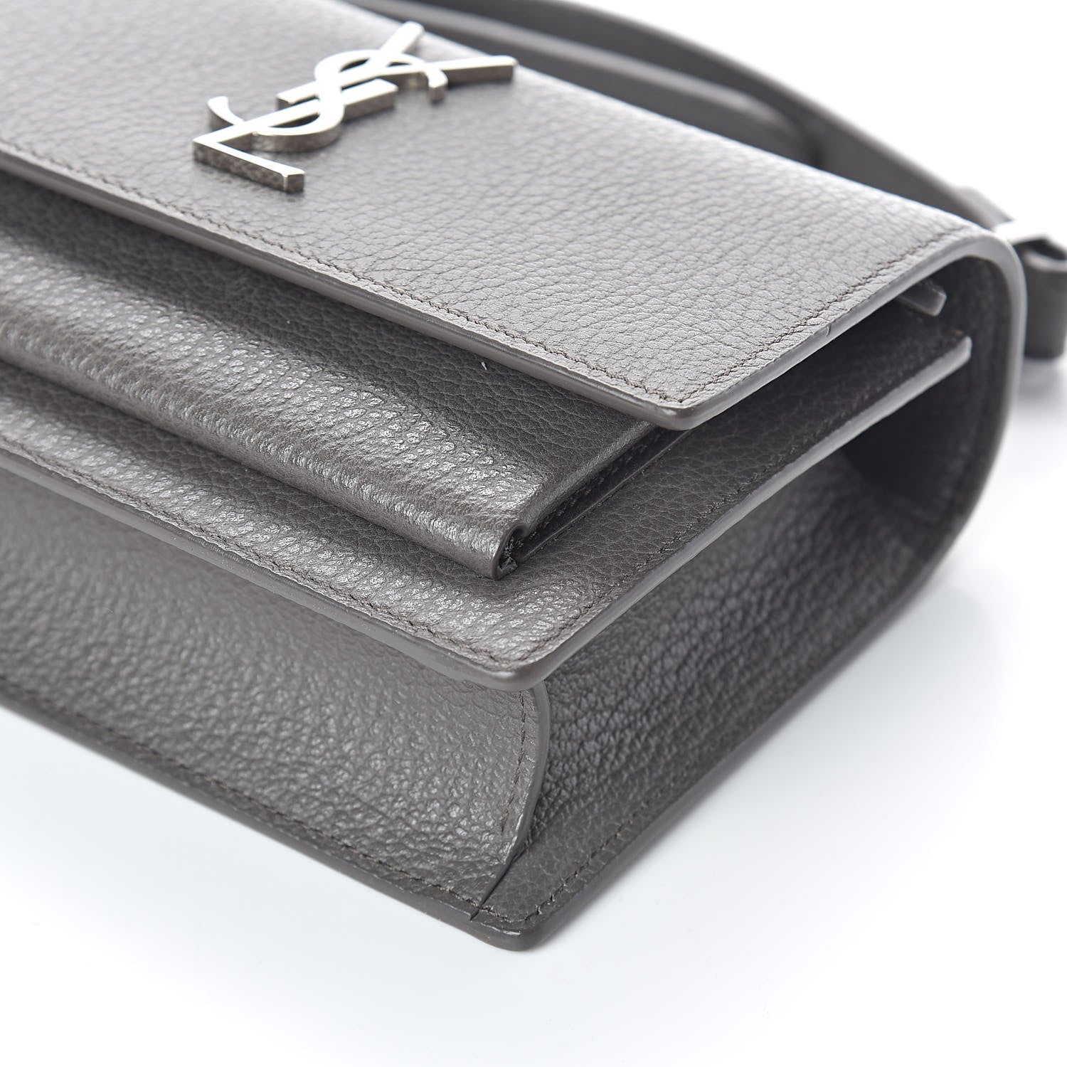 Saint Laurent Grained Calfskin Monogram Sunset Strap Wallet Fog 8 of 8
