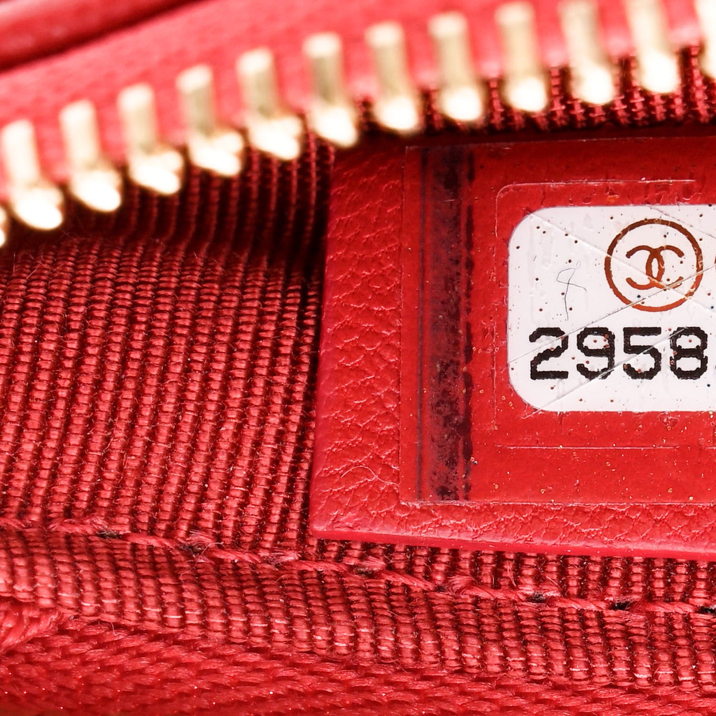 Lambskin Quilted CC Phone Holder Red