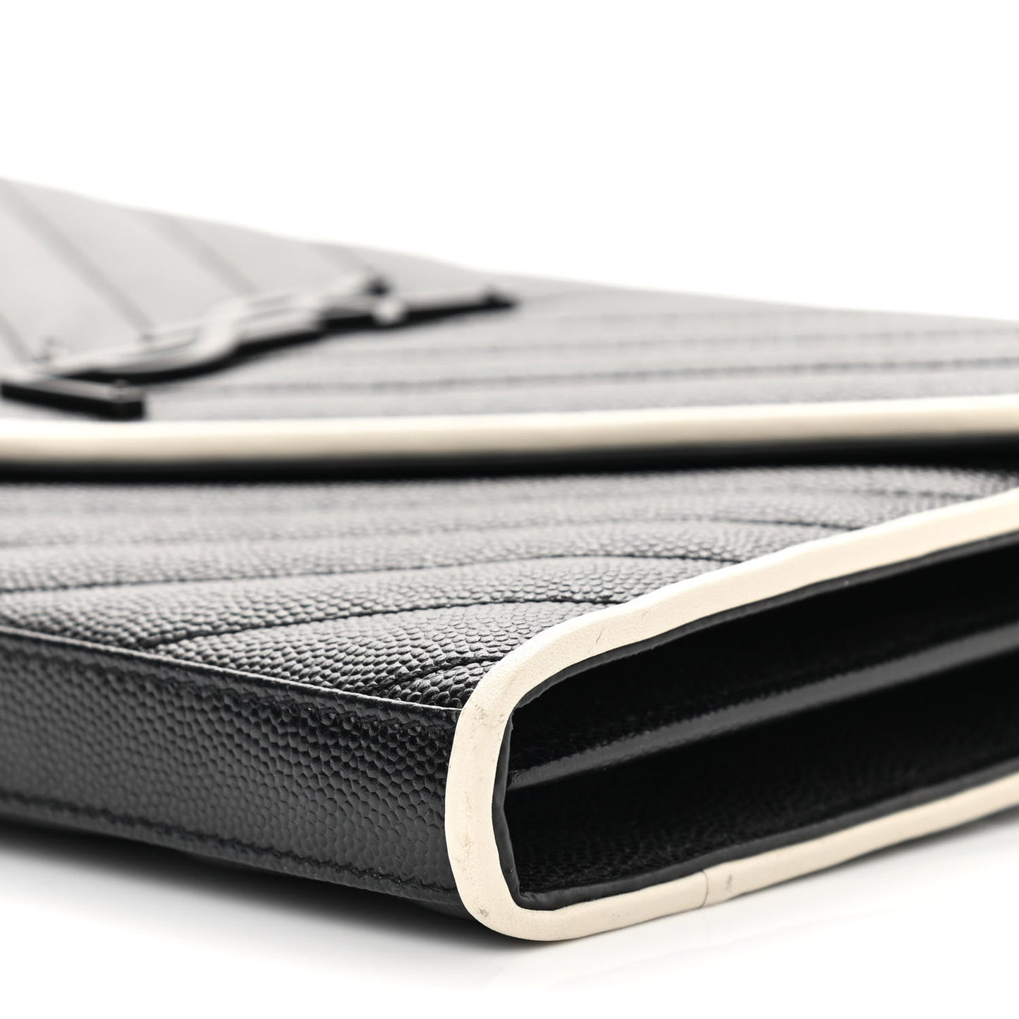 Grain De Poudre Matelasse Chevron Monogram Chain Wallet Black White