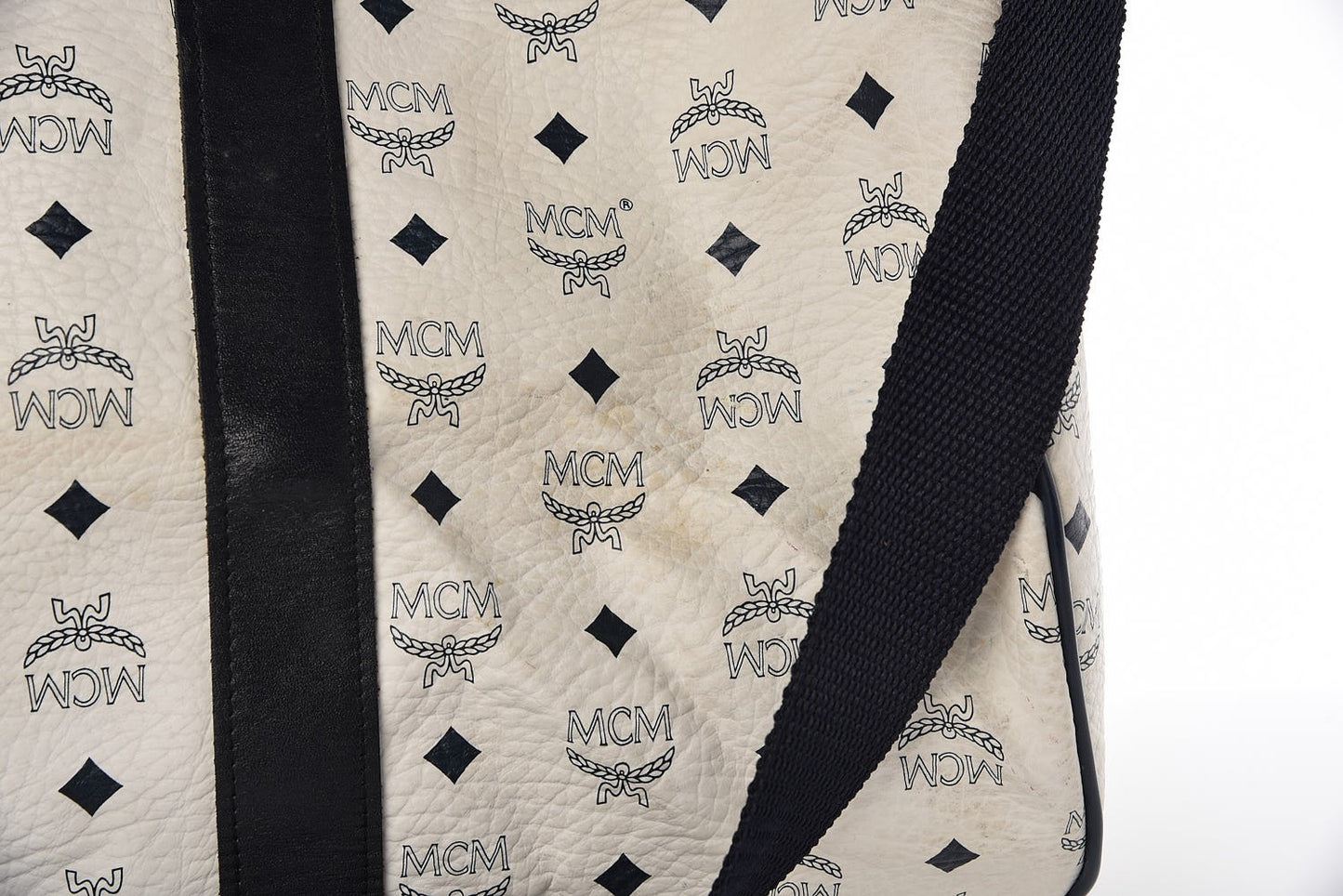 Visetos Weekender Duffle Bag White