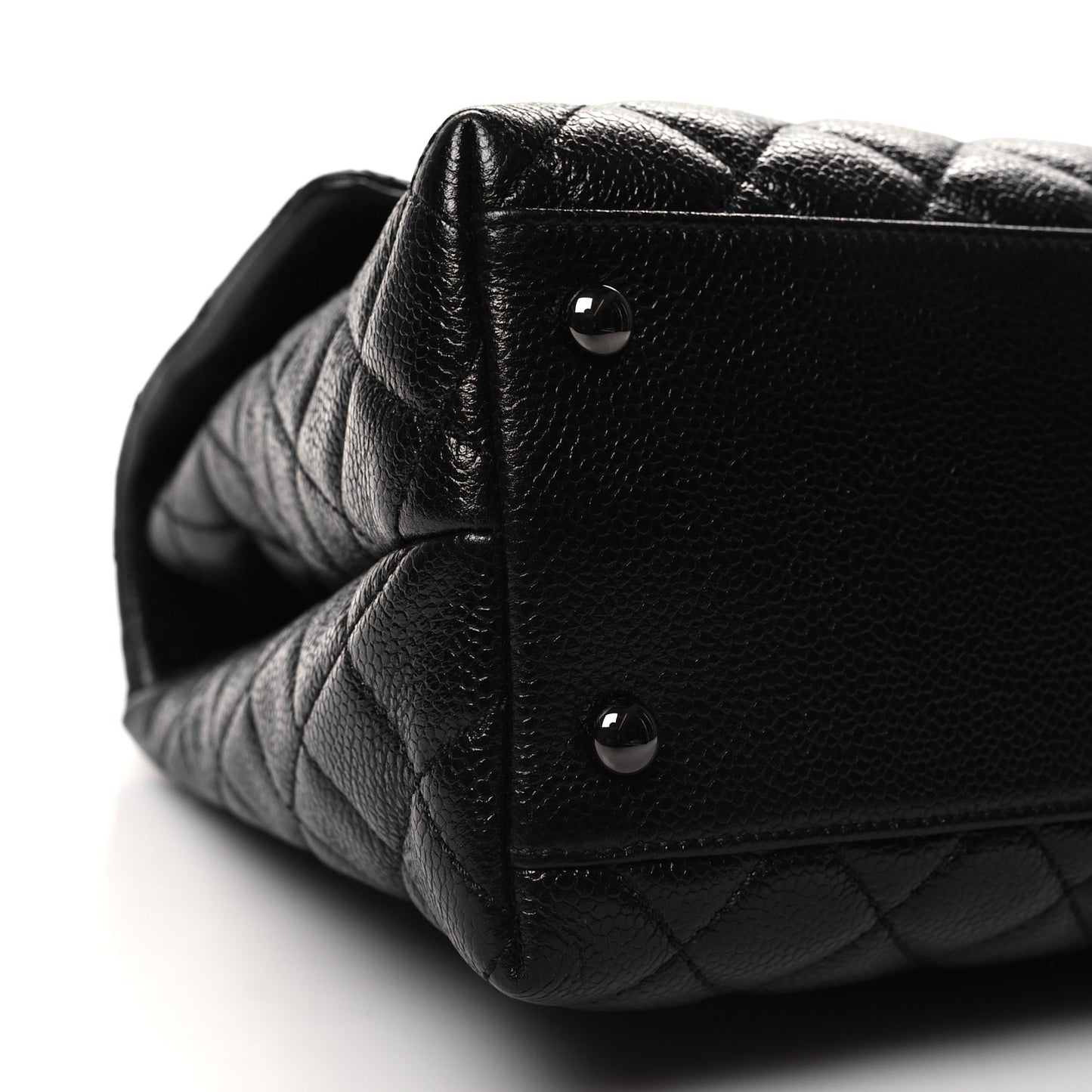 Caviar Quilted Medium Coco Handle Flap So Black