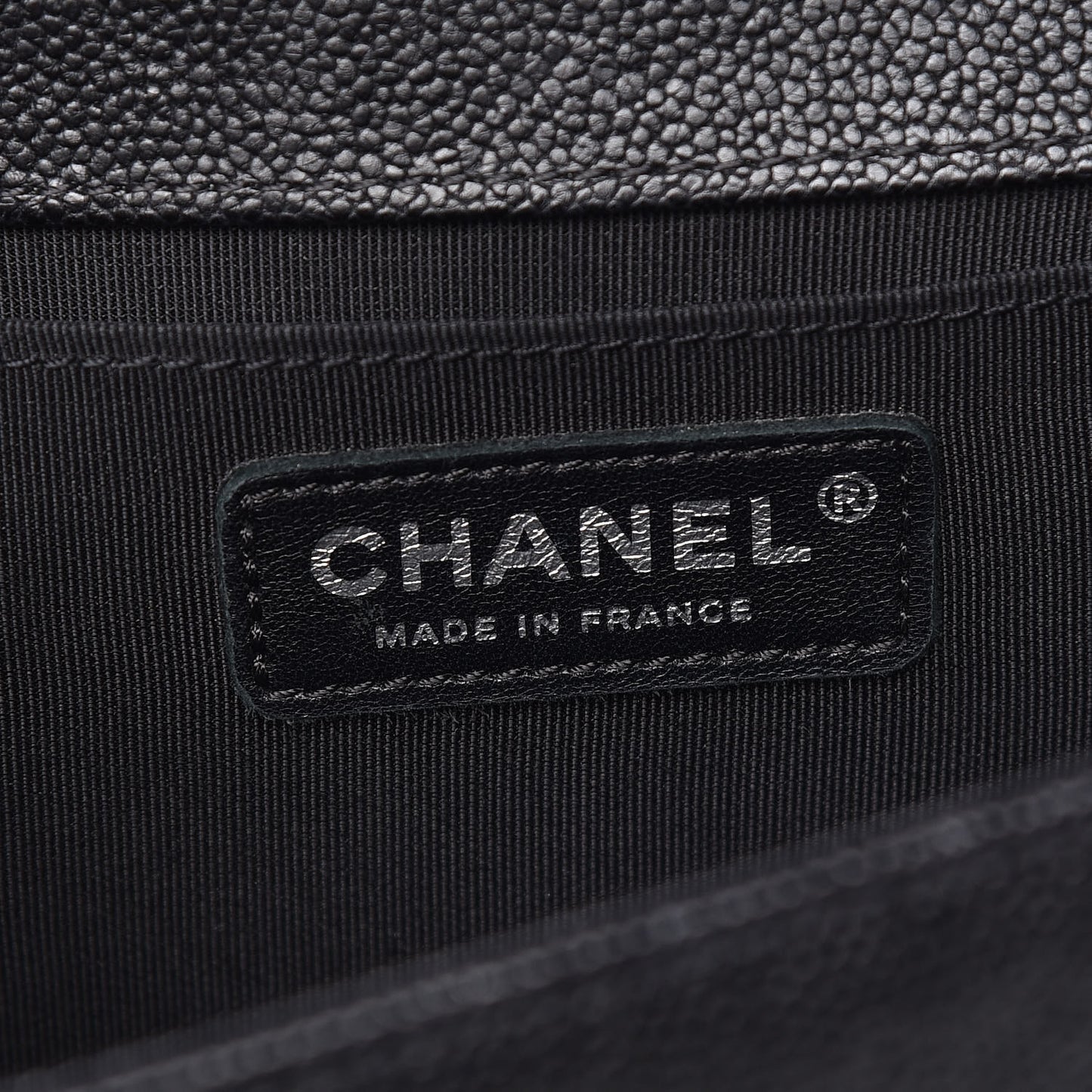 Caviar Quilted Medium Boy Flap Black