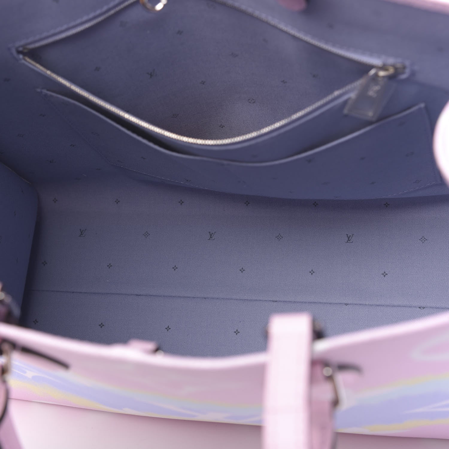 Louis Vuitton Monogram Escale Onthego GM Pastel 5 of 9