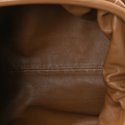 Bottega Veneta Smooth Butter Calf The Pouch Oversized Clutch Cammello 5 of 7