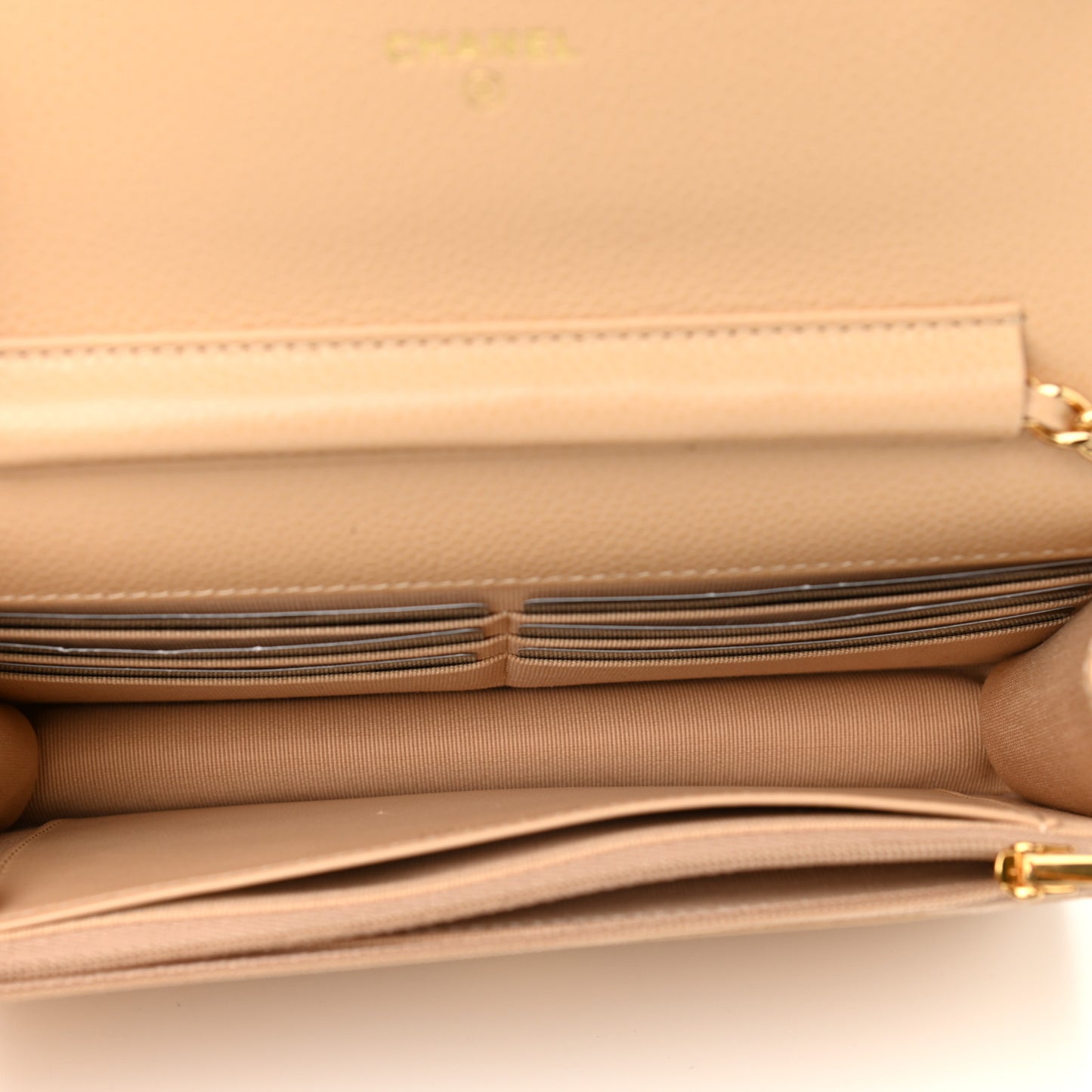 Caviar Quilted Wallet On Chain WOC Beige