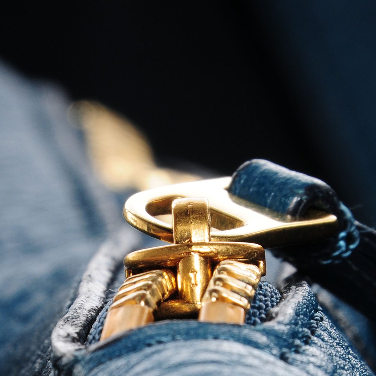 Crisped Calfskin Small Tie