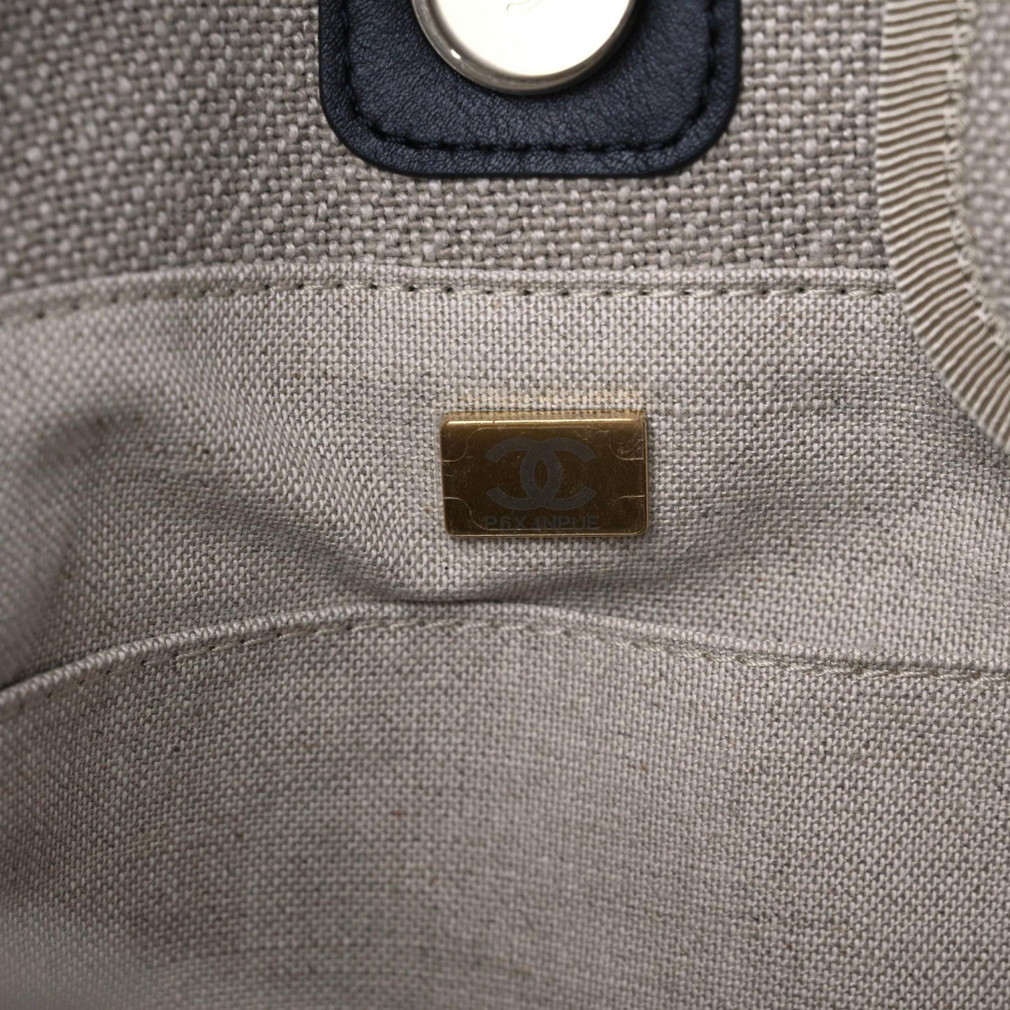 Mixed Fibers Small Deauville Tote Beige Black