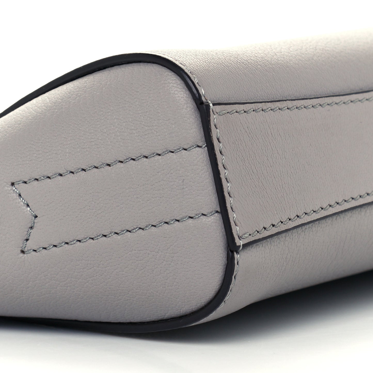 Sugar Goatskin Nano Antigona Pearl Grey